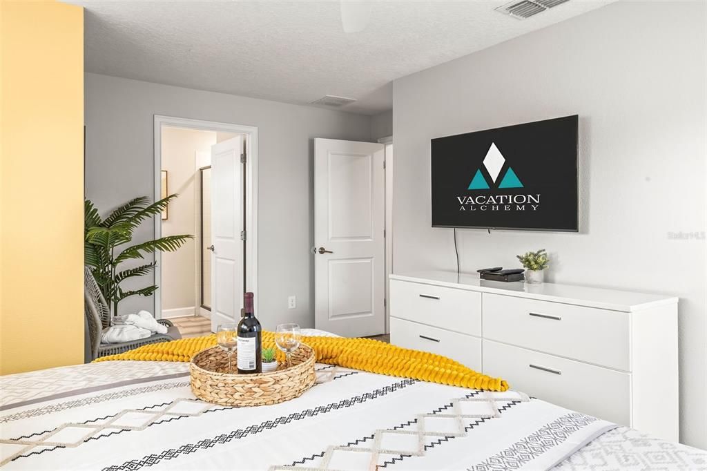 For Sale: $580,000 (5 beds, 4 baths, 2168 Square Feet)