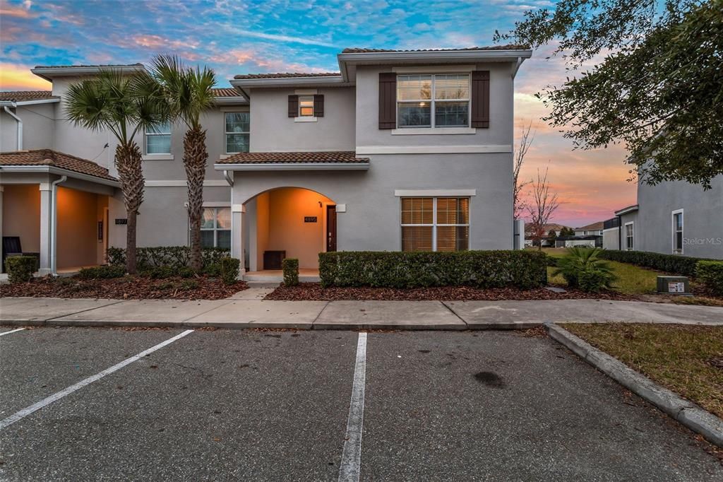 For Sale: $580,000 (5 beds, 4 baths, 2168 Square Feet)