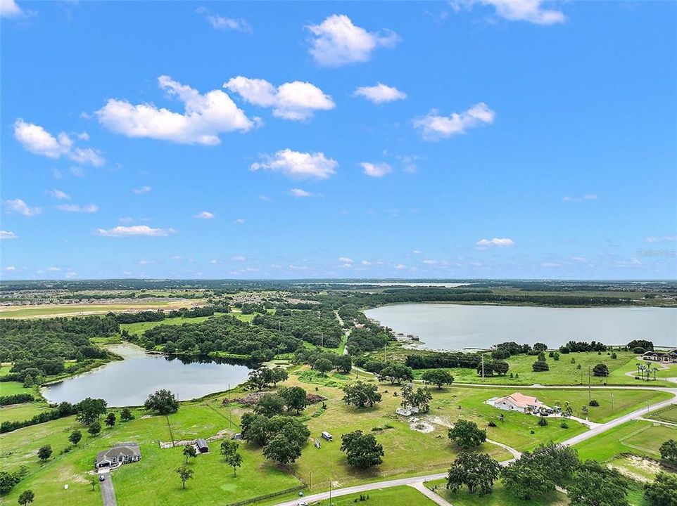 En Venta: $440,000 (5.00 acres)