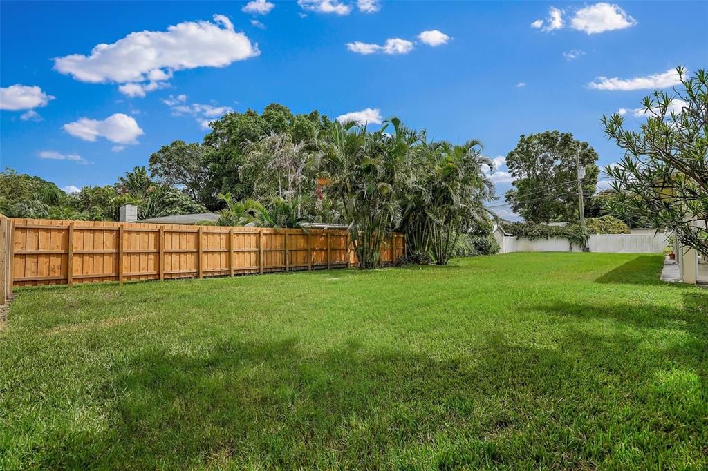 En Venta: $1,250,000 (4 camas, 4 baños, 3836 Pies cuadrados)