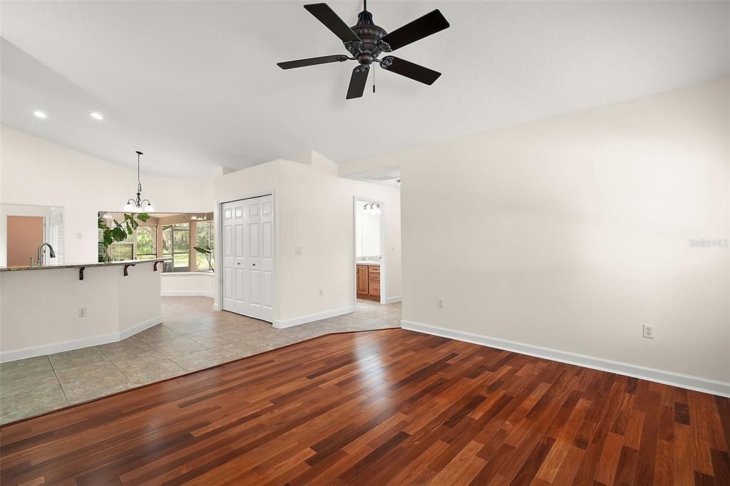 Active With Contract: $665,000 (3 beds, 2 baths, 2122 Square Feet)