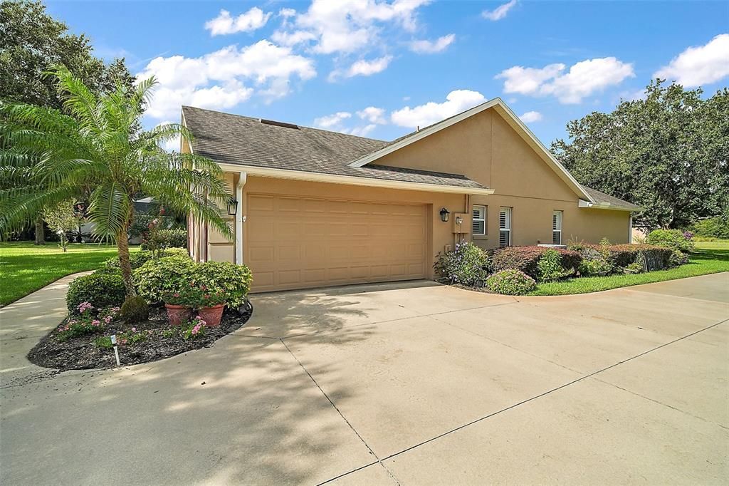 Active With Contract: $665,000 (3 beds, 2 baths, 2122 Square Feet)