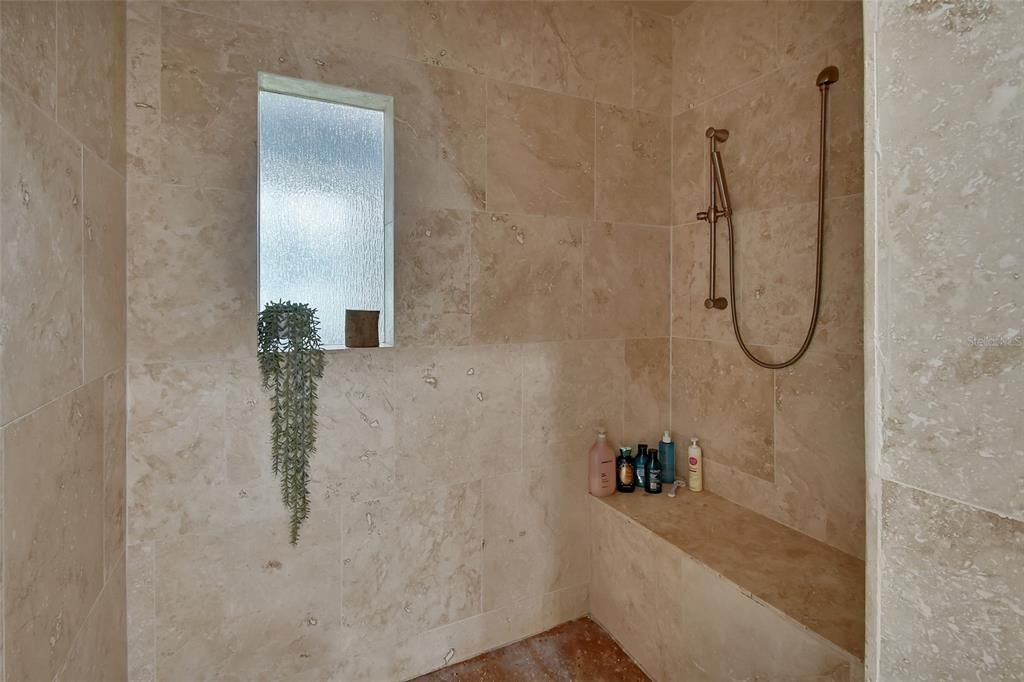 For Sale: $699,900 (3 beds, 2 baths, 3000 Square Feet)