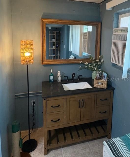 For Sale: $699,900 (3 beds, 2 baths, 3000 Square Feet)