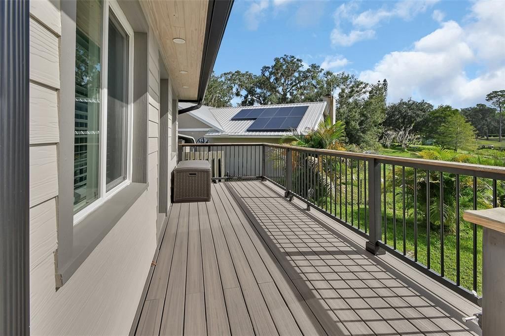 For Sale: $699,900 (3 beds, 2 baths, 3000 Square Feet)