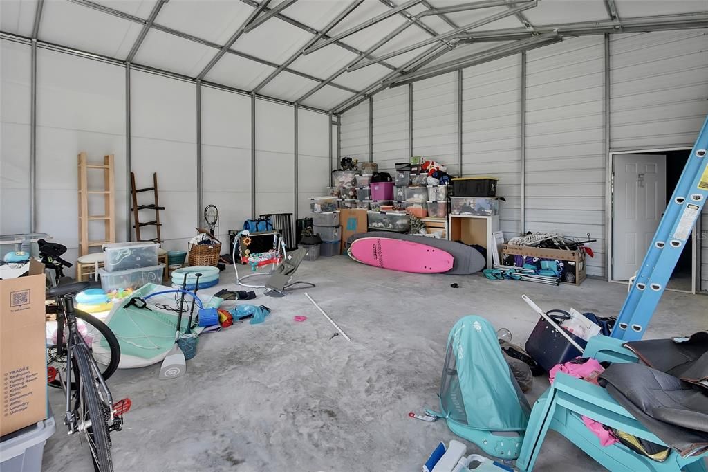 For Sale: $699,900 (3 beds, 2 baths, 3000 Square Feet)