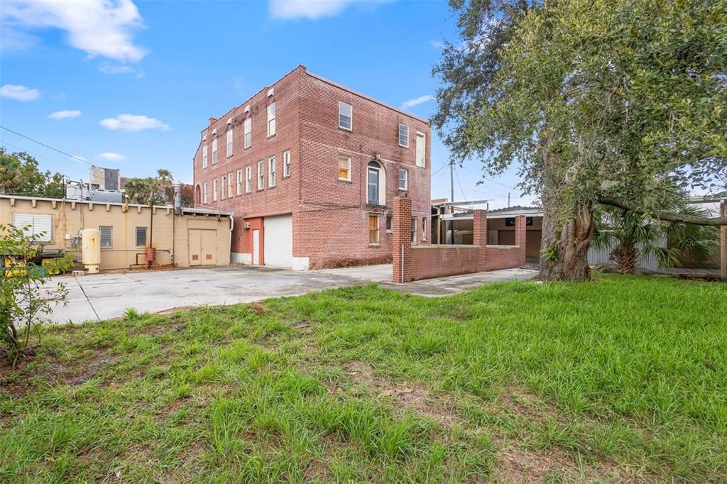 На продажу: $999,900 (0 спален, 0 ванн, 4422 Квадратных фут)