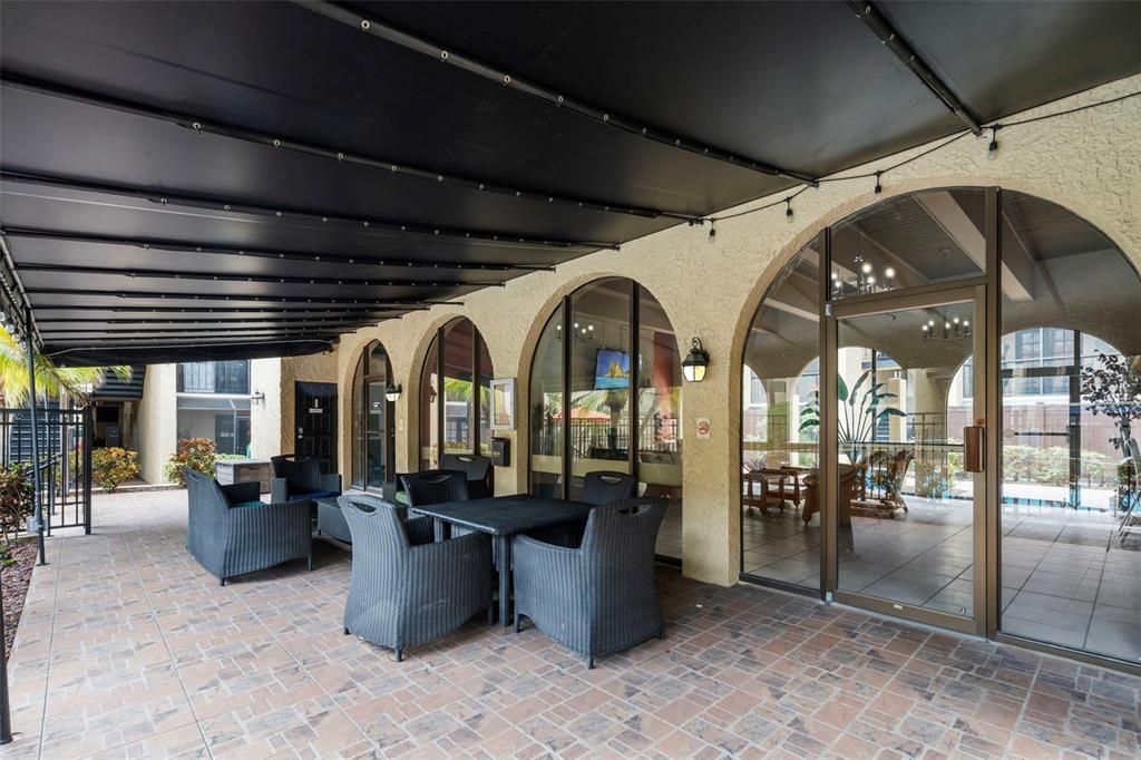 Active With Contract: $179,000 (2 beds, 1 baths, 864 Square Feet)