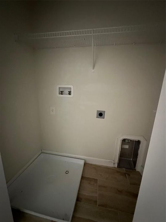 En Venta: $499,000 (4 camas, 3 baños, 1914 Pies cuadrados)