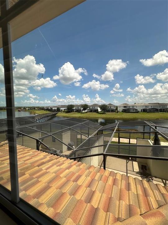 En Venta: $499,000 (4 camas, 3 baños, 1914 Pies cuadrados)