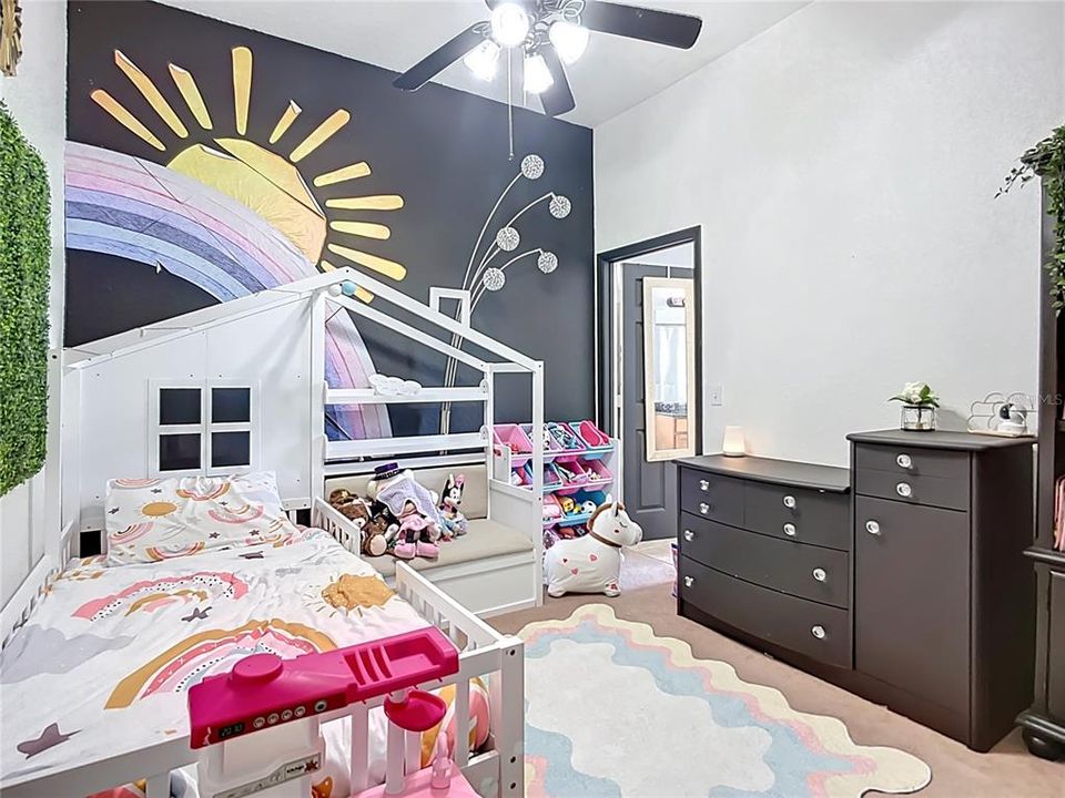 En Venta: $355,000 (3 camas, 2 baños, 2154 Pies cuadrados)