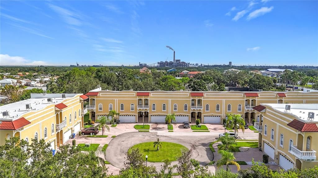 En Venta: $355,000 (3 camas, 2 baños, 2154 Pies cuadrados)