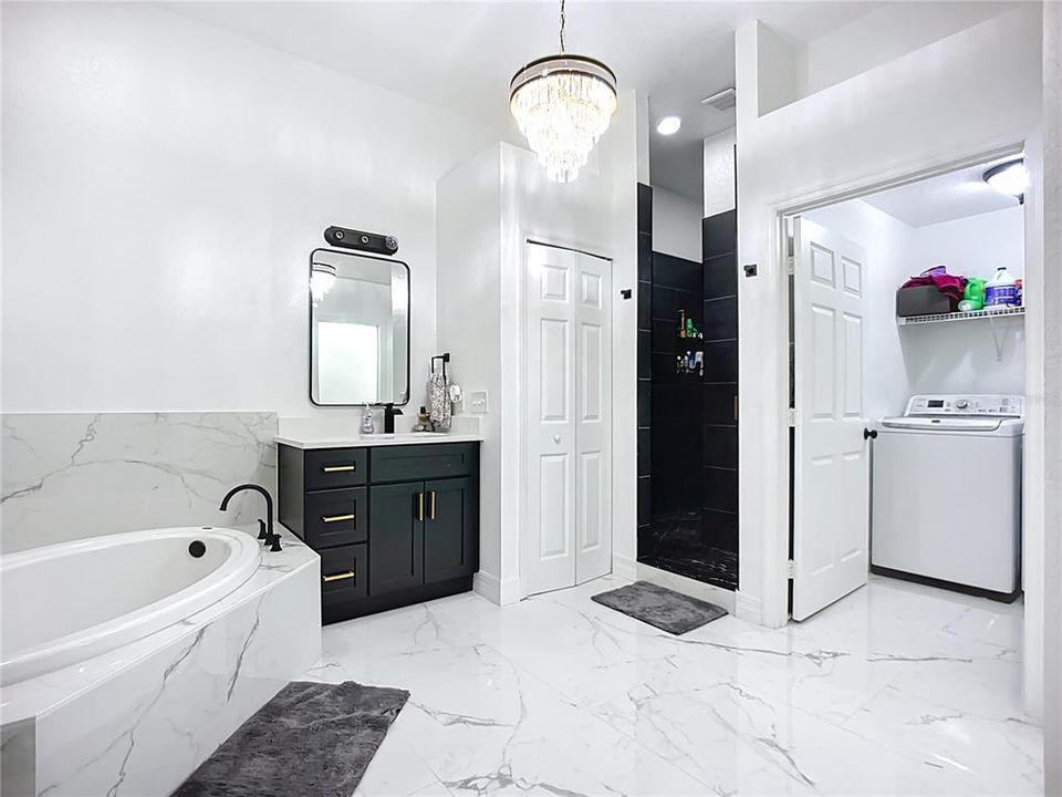 En Venta: $355,000 (3 camas, 2 baños, 2154 Pies cuadrados)