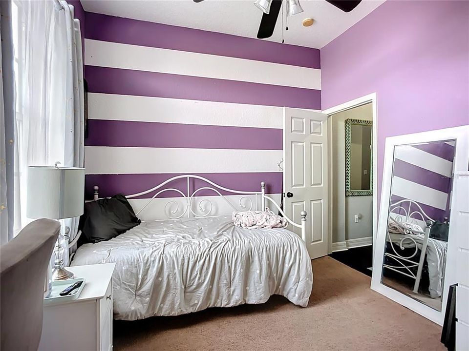 En Venta: $355,000 (3 camas, 2 baños, 2154 Pies cuadrados)