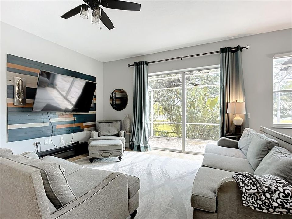 En Venta: $355,000 (3 camas, 2 baños, 2154 Pies cuadrados)