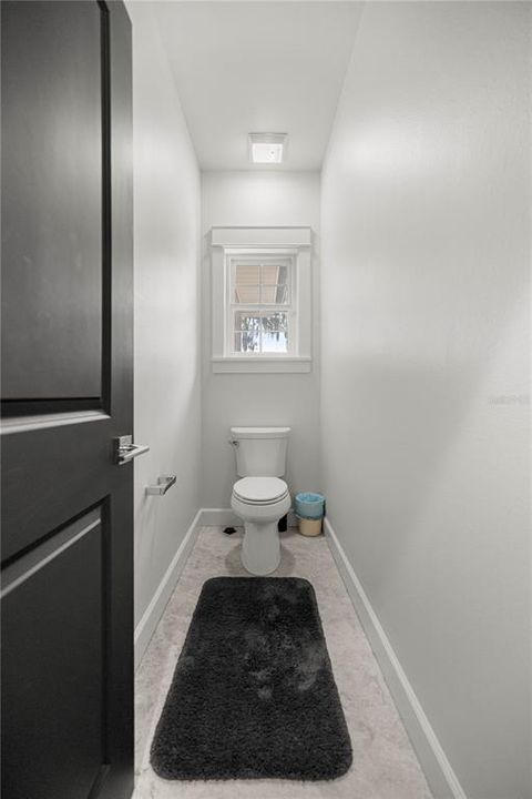 待售: $2,000,000 (4 贝兹, 3 浴室, 5825 平方英尺)