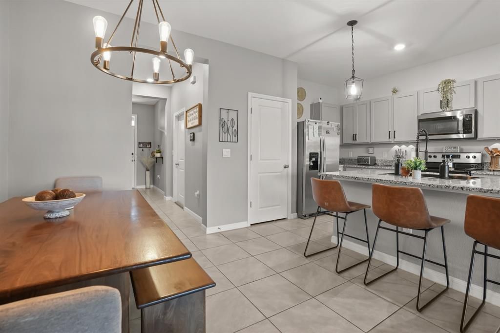 En Venta: $315,500 (3 camas, 2 baños, 1707 Pies cuadrados)