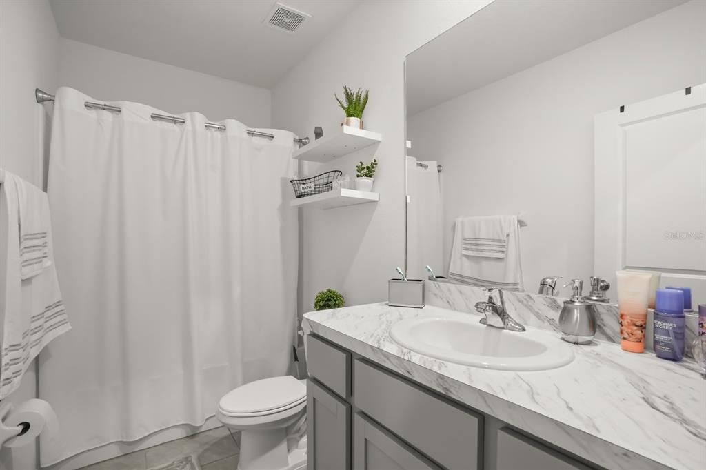 En Venta: $315,500 (3 camas, 2 baños, 1707 Pies cuadrados)