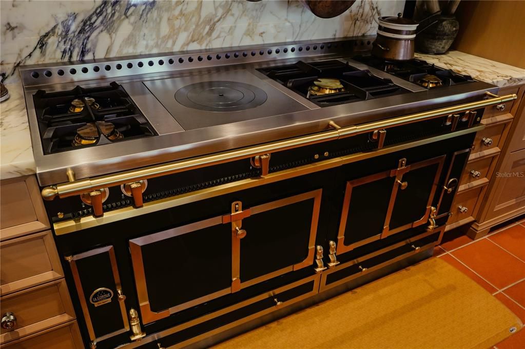 待售: $16,850,000 (5 贝兹, 6 浴室, 7817 平方英尺)