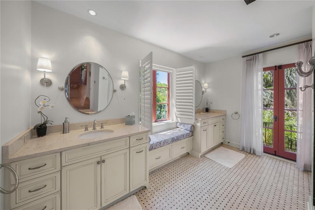 待售: $16,850,000 (5 贝兹, 6 浴室, 7817 平方英尺)