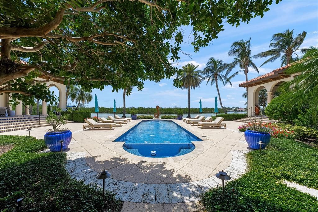 待售: $16,850,000 (5 贝兹, 6 浴室, 7817 平方英尺)