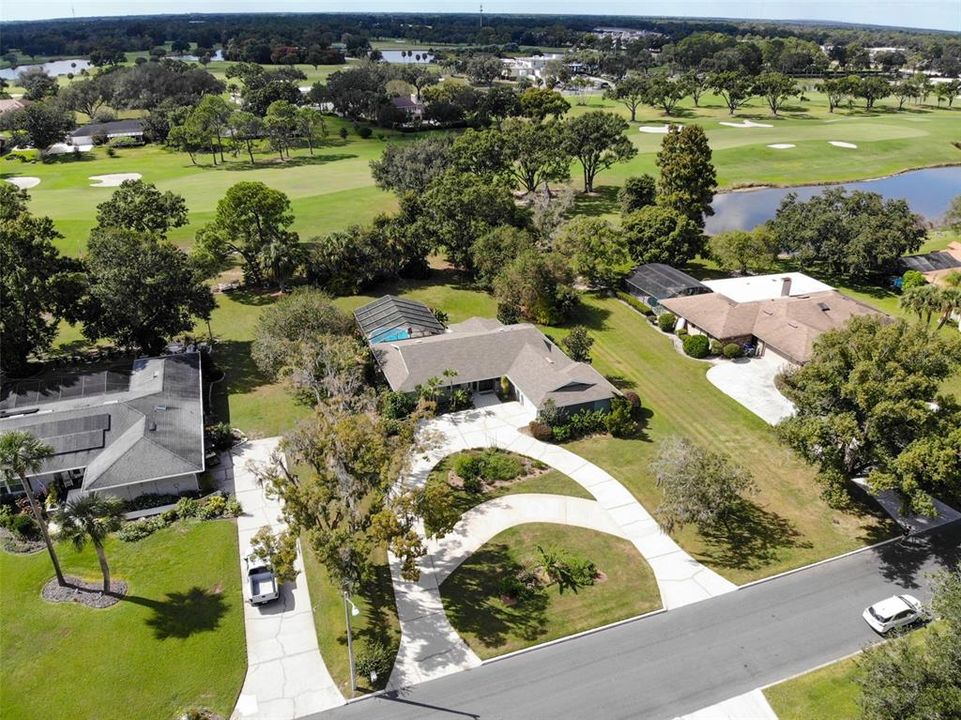 For Sale: $449,000 (3 beds, 3 baths, 1875 Square Feet)