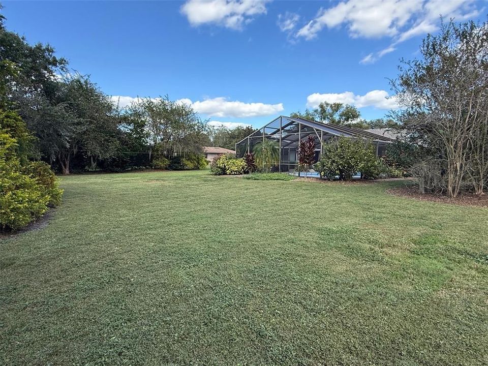 For Sale: $449,000 (3 beds, 3 baths, 1875 Square Feet)