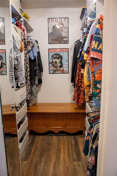 For Sale: $449,000 (3 beds, 3 baths, 1875 Square Feet)