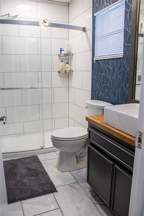 For Sale: $449,000 (3 beds, 3 baths, 1875 Square Feet)