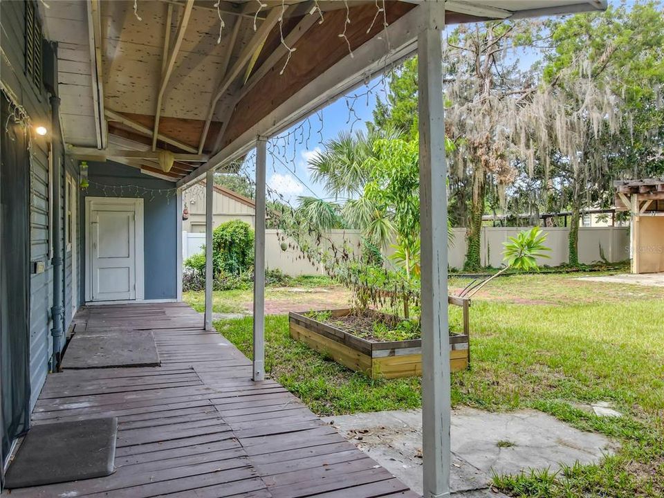 На продажу: $269,000 (3 спален, 2 ванн, 1454 Квадратных фут)