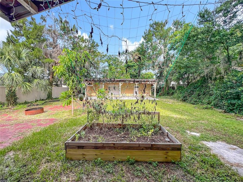 На продажу: $269,000 (3 спален, 2 ванн, 1454 Квадратных фут)