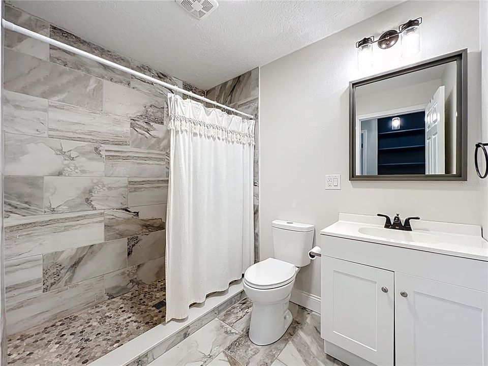 На продажу: $269,000 (3 спален, 2 ванн, 1454 Квадратных фут)