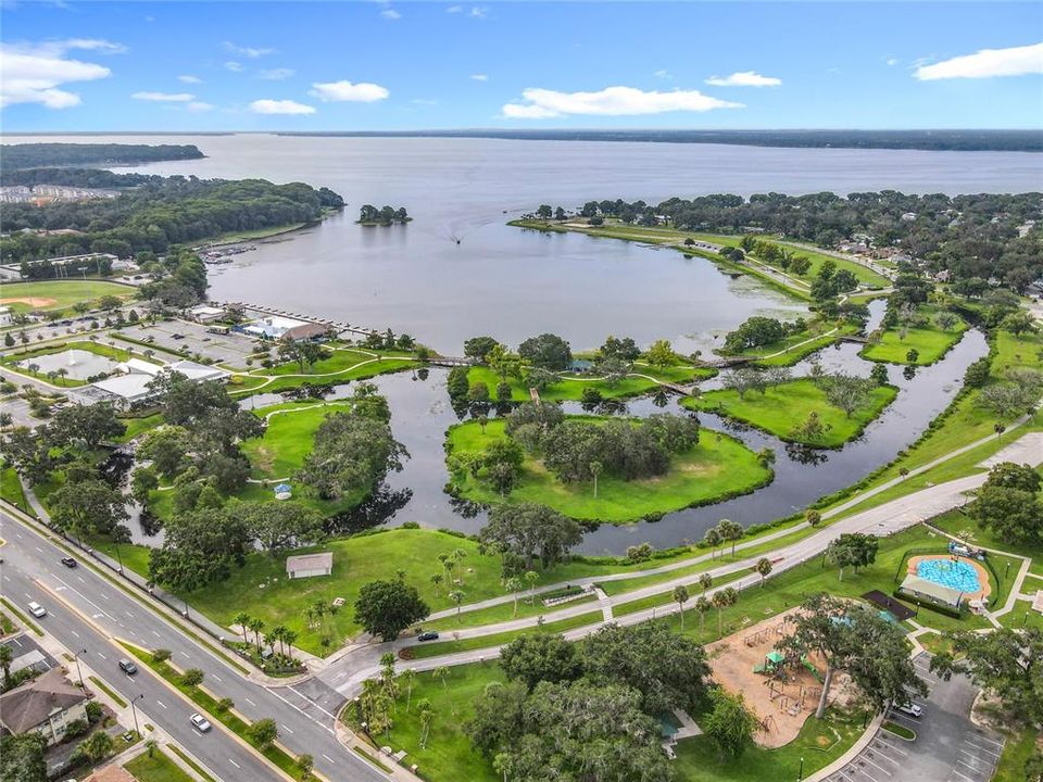 На продажу: $269,000 (3 спален, 2 ванн, 1454 Квадратных фут)