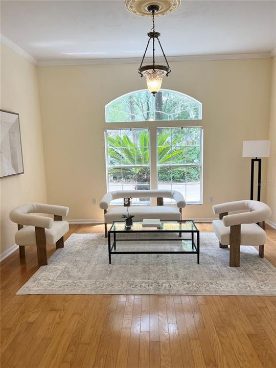 Active With Contract: $580,000 (5 beds, 3 baths, 2633 Square Feet)