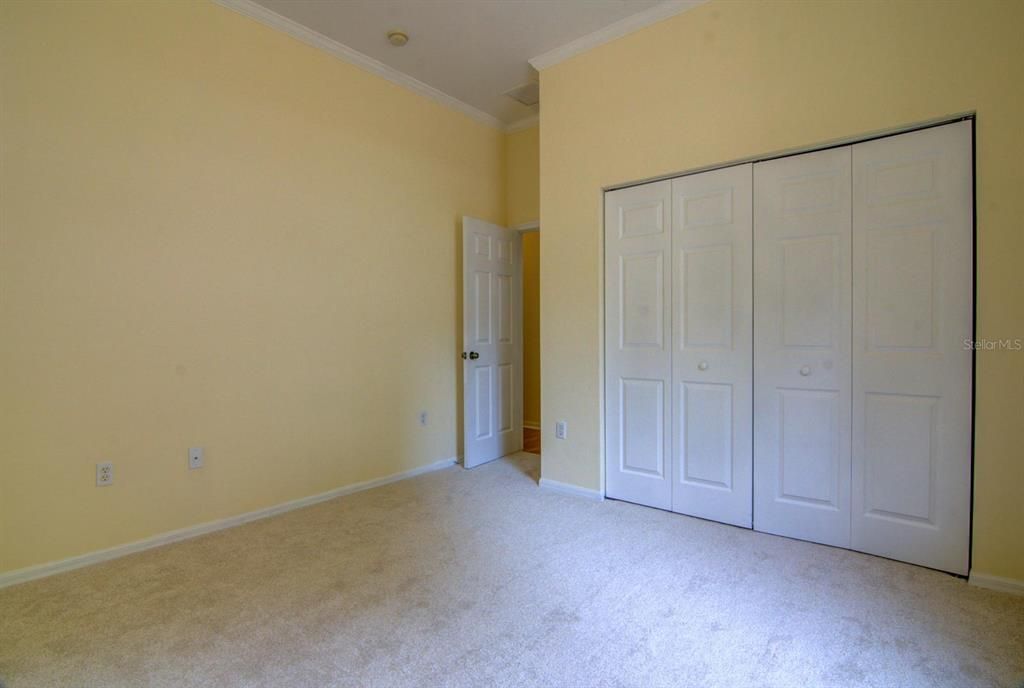 Active With Contract: $580,000 (5 beds, 3 baths, 2633 Square Feet)