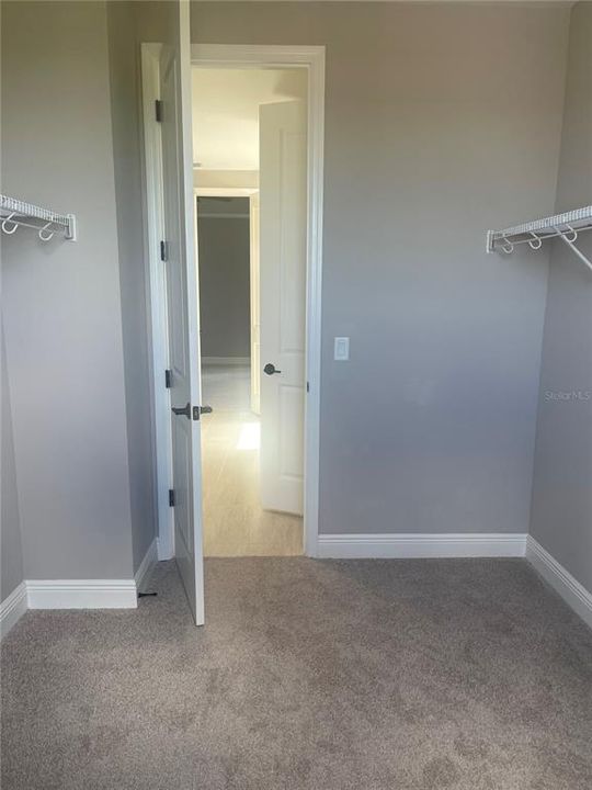 For Rent: $3,690 (4 beds, 2 baths, 2810 Square Feet)