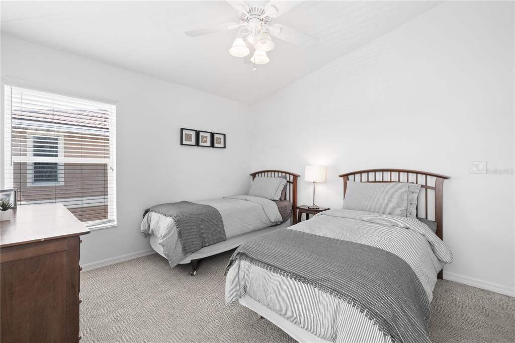 For Sale: $675,000 (2 beds, 2 baths, 1425 Square Feet)