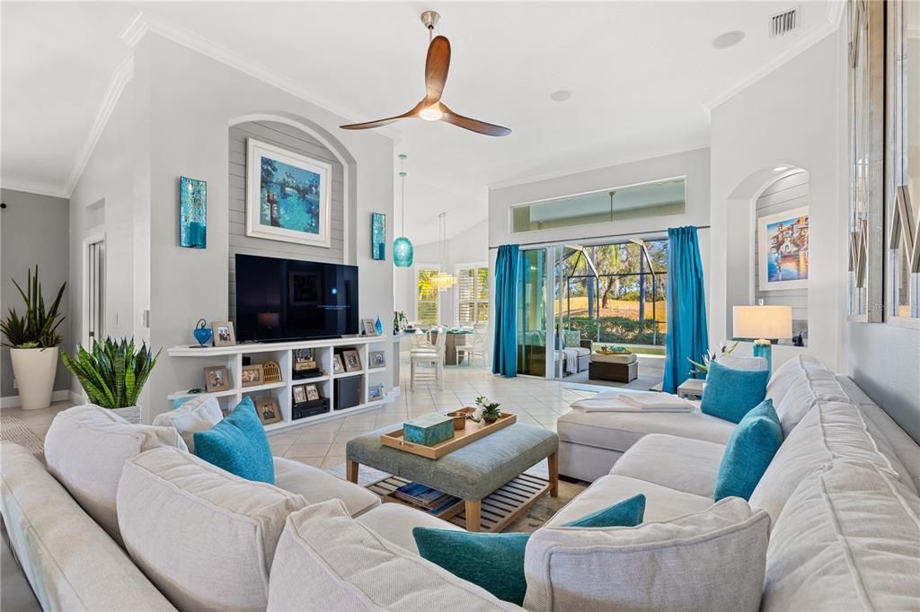 For Rent: $8,000 (3 beds, 3 baths, 2289 Square Feet)