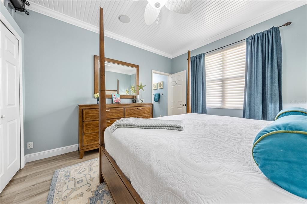 For Rent: $8,000 (3 beds, 3 baths, 2289 Square Feet)