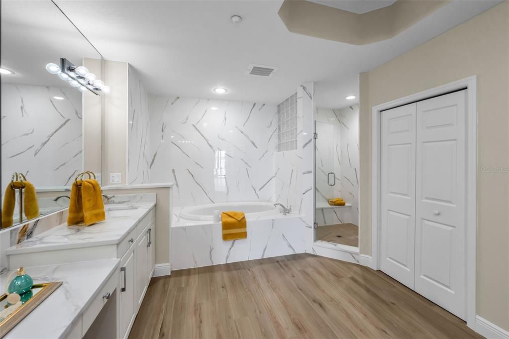 На продажу: $1,499,999 (3 спален, 3 ванн, 3020 Квадратных фут)