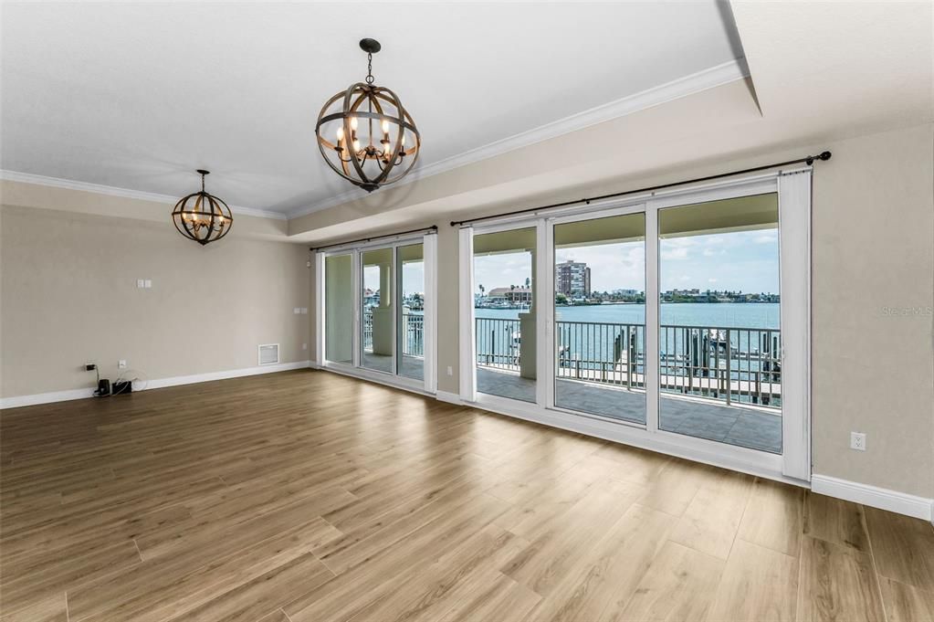 На продажу: $1,499,999 (3 спален, 3 ванн, 3020 Квадратных фут)