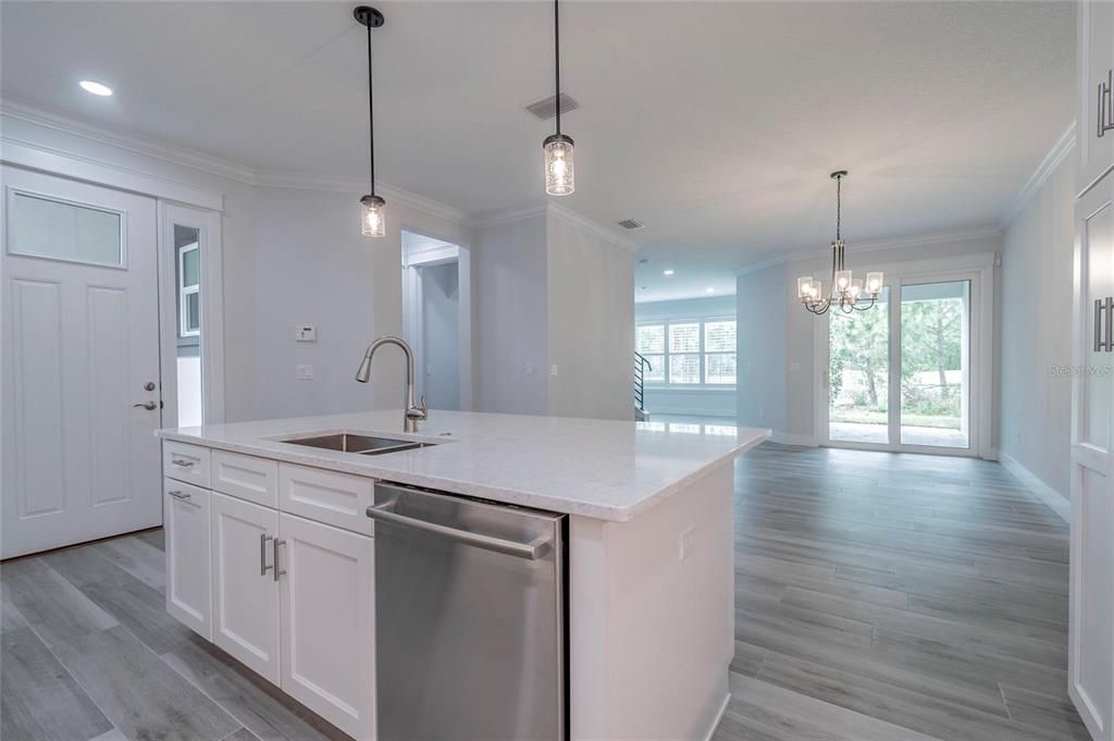 For Rent: $3,200 (3 beds, 2 baths, 2115 Square Feet)