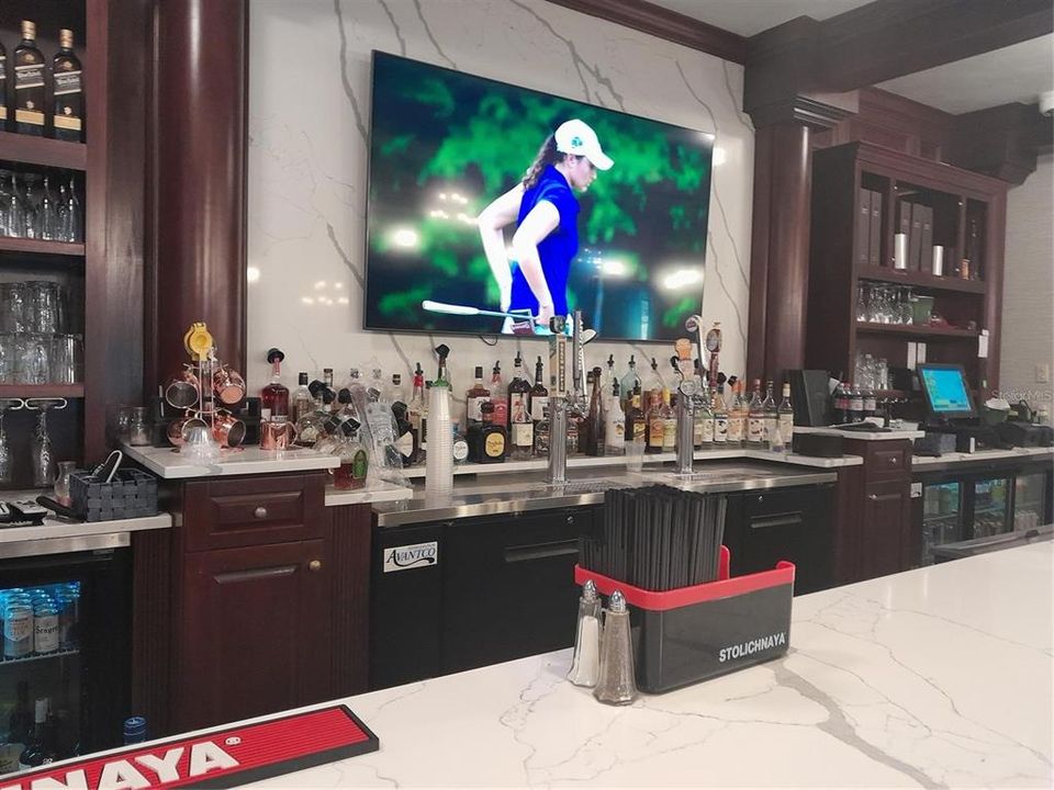 For Rent: $3,200 (3 beds, 2 baths, 2115 Square Feet)