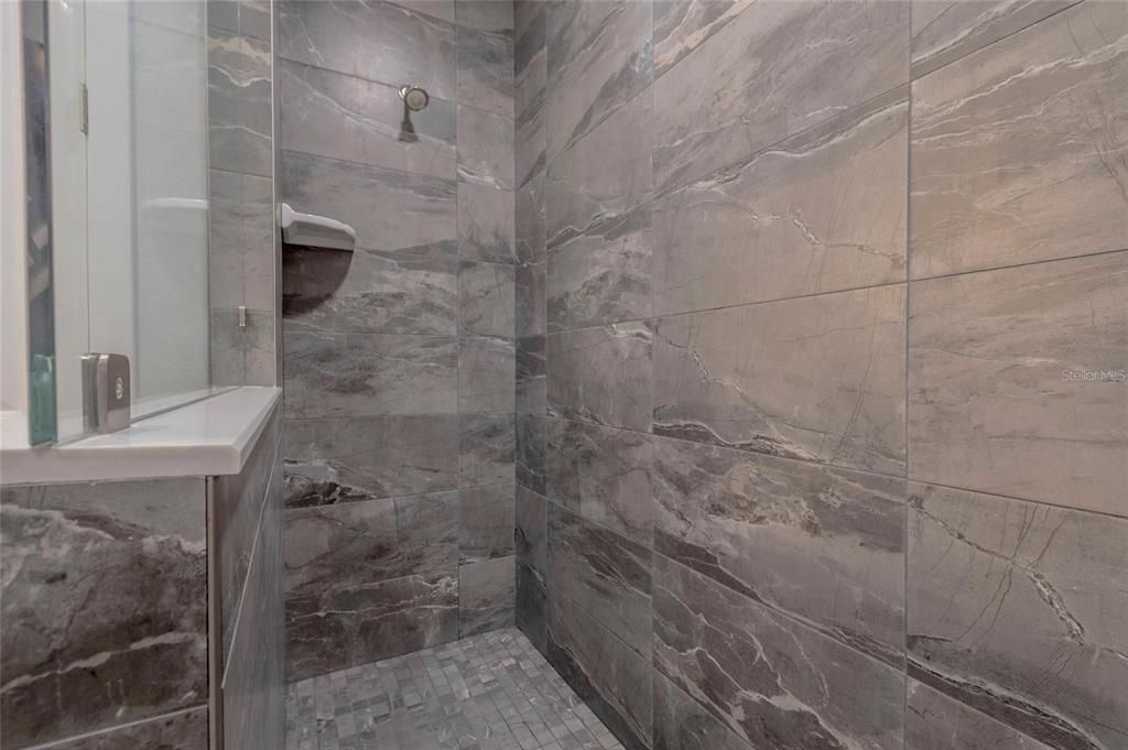 For Rent: $3,200 (3 beds, 2 baths, 2115 Square Feet)