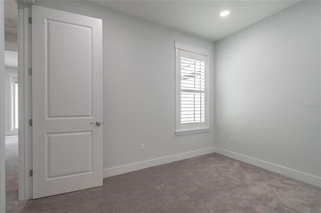 For Rent: $3,200 (3 beds, 2 baths, 2115 Square Feet)