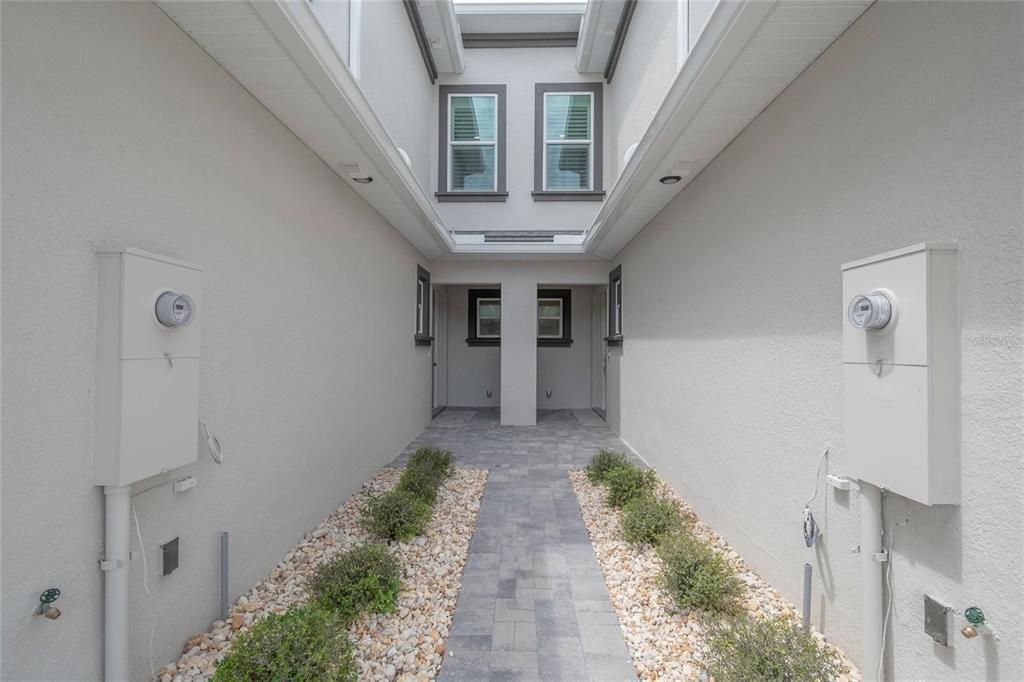 For Rent: $3,200 (3 beds, 2 baths, 2115 Square Feet)