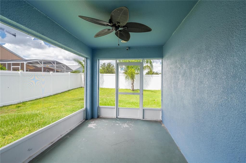 На продажу: $324,900 (3 спален, 2 ванн, 1435 Квадратных фут)