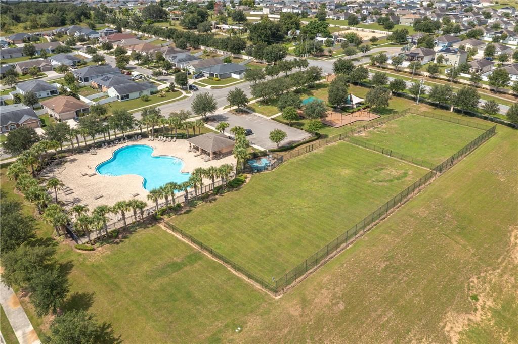 На продажу: $324,900 (3 спален, 2 ванн, 1435 Квадратных фут)