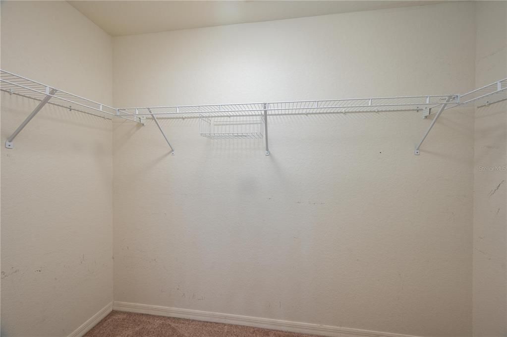 На продажу: $324,900 (3 спален, 2 ванн, 1435 Квадратных фут)