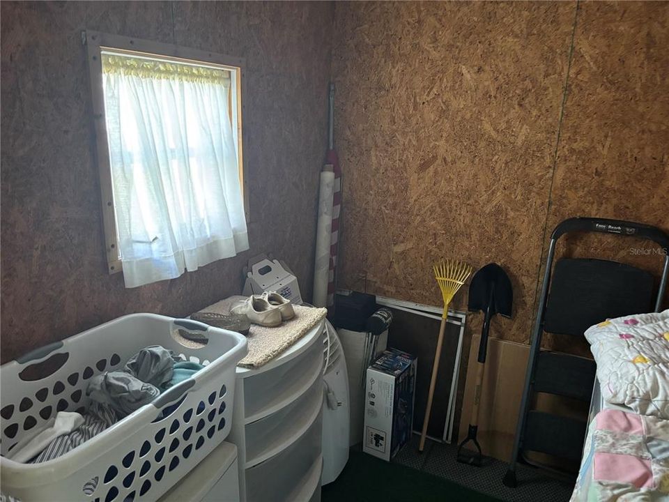 На продажу: $124,900 (2 спален, 2 ванн, 1518 Квадратных фут)